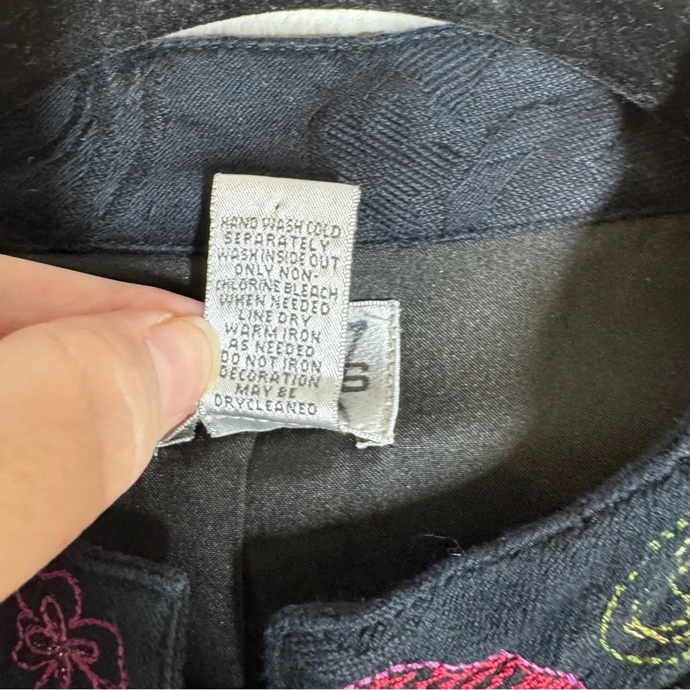 Chico's Artsy Embroidered Jacket Colorful Floral Beaded Studs Black Long Medium - Picture 4 of 6